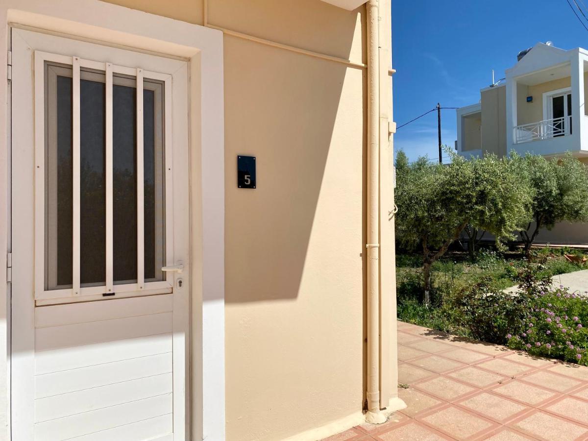 Family Friendly Apartment, In Nature, With Yard "5" Ziparion Exterior photo